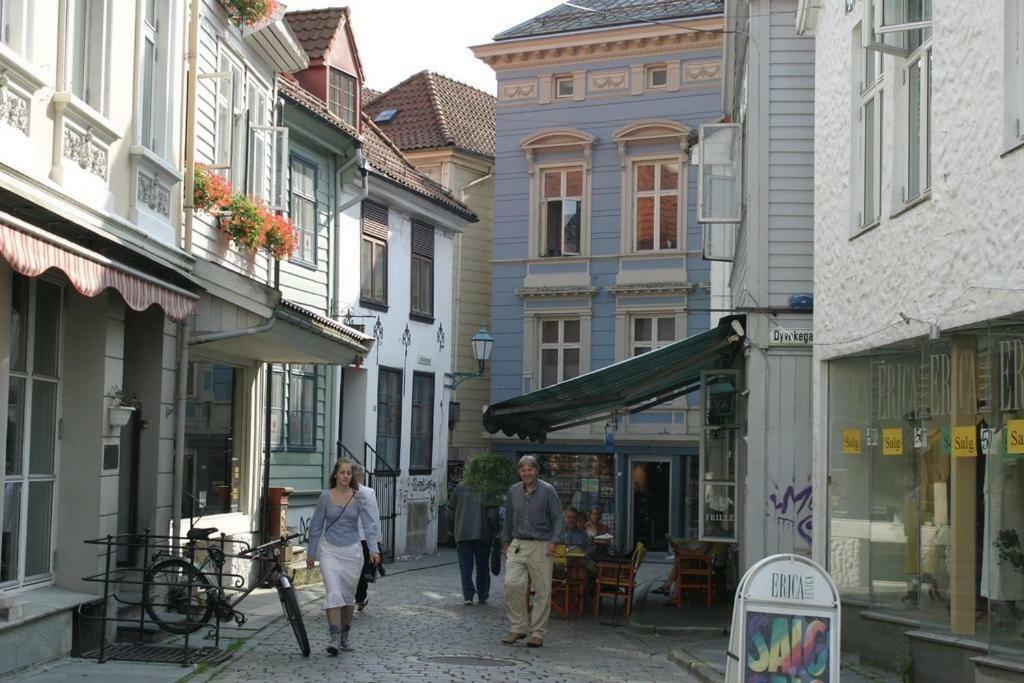 Central Location In The Heart Of Historic ベルゲン エクステリア 写真